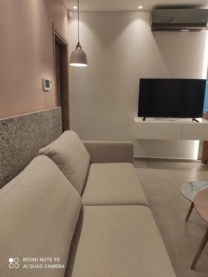 Pink Rose Luxury And Comfort Apartment At The Centre Of Πρέβεζα Εξωτερικό φωτογραφία